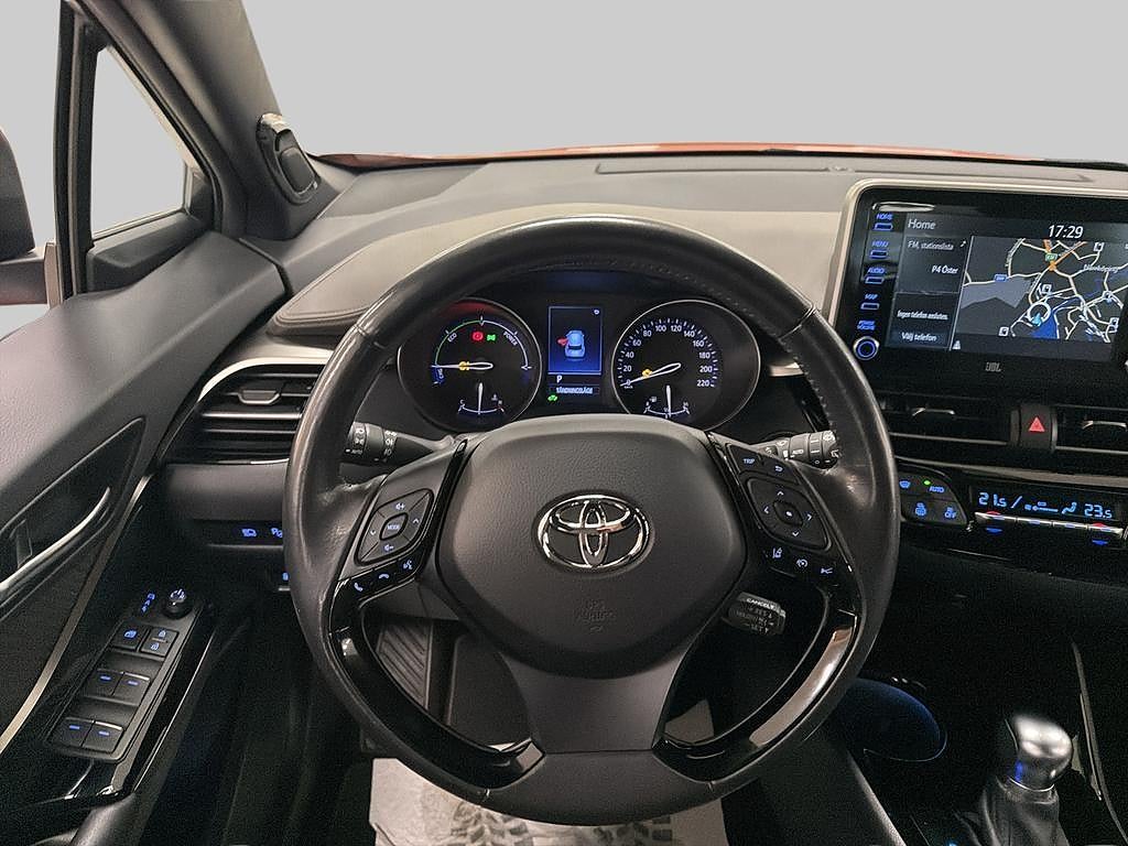 Toyota C-HR 2019 - miniatyr 9