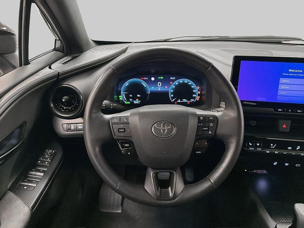 Toyota C-HR 2025 - miniatyr 9