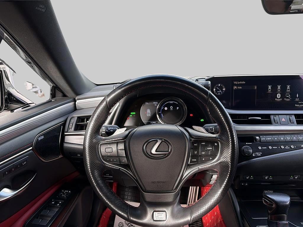 Lexus ES300h 2019 - miniatyr 7