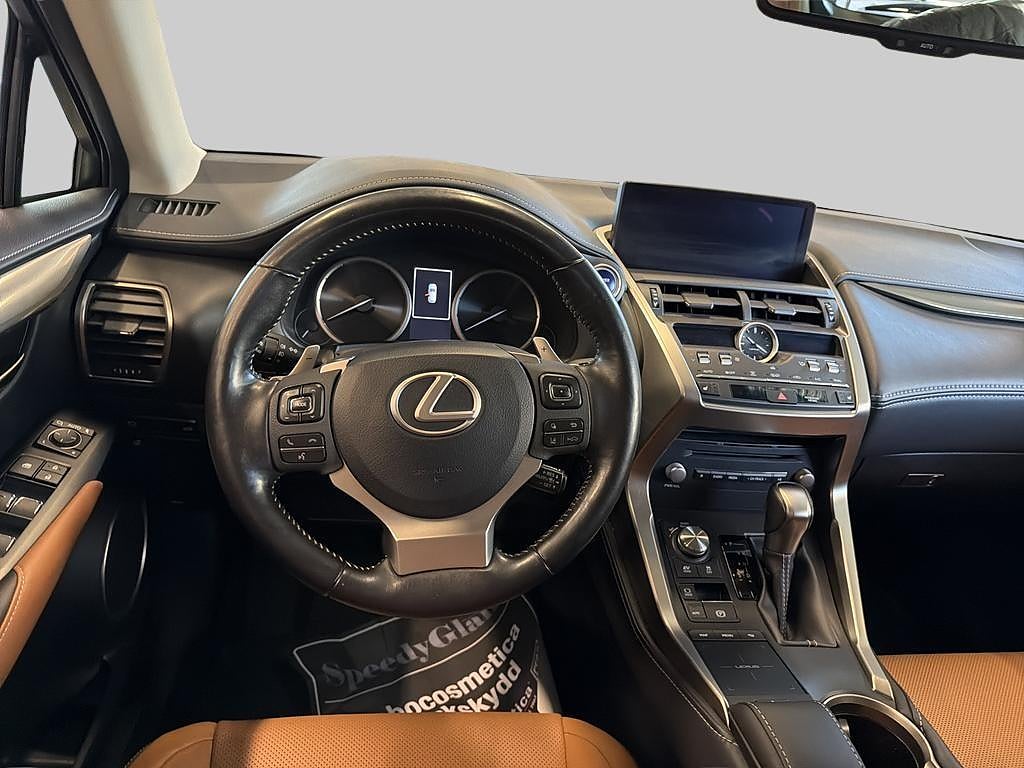 Lexus NX300h 2019 - miniatyr 8