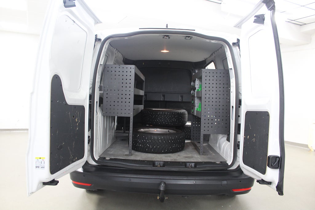 Volkswagen Caddy Maxi 2023 - miniatyr 16