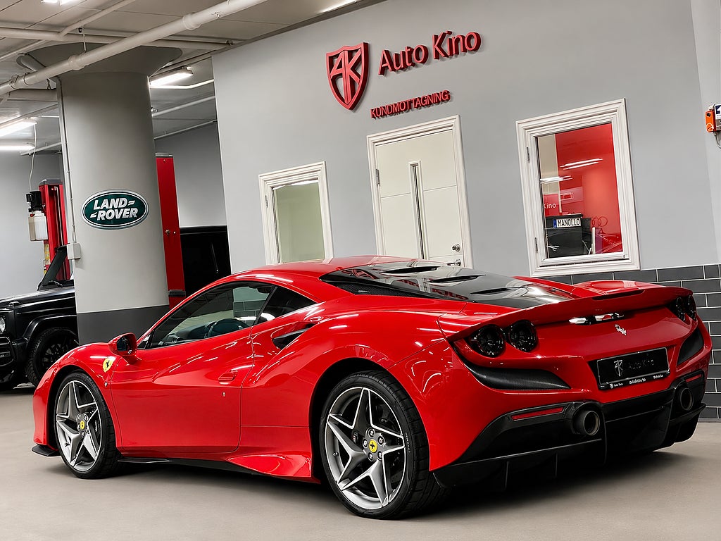 Ferrari F8 Tributo 2020 - miniatyr 3