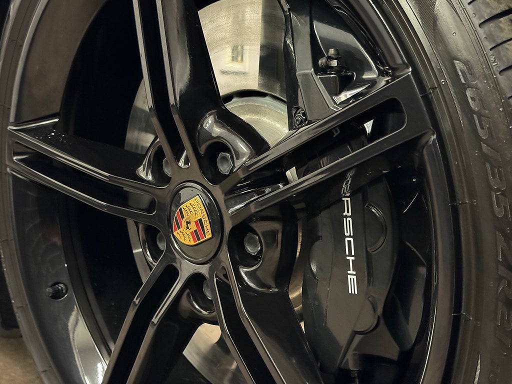 Porsche Taycan 2020 - miniatyr 21