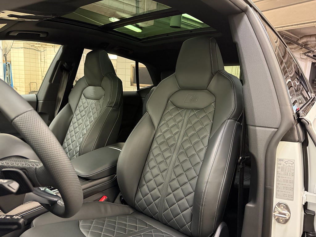 Audi Q8 2024 - miniatyr 8
