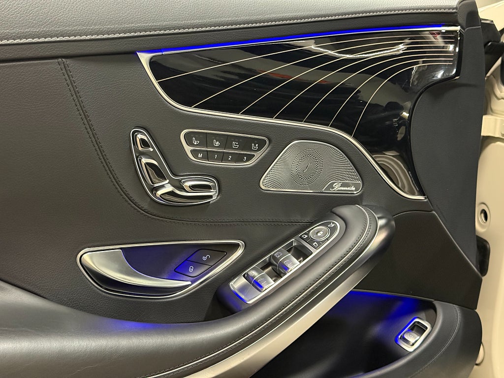 Mercedes-Benz S63 2016 - miniatyr 11