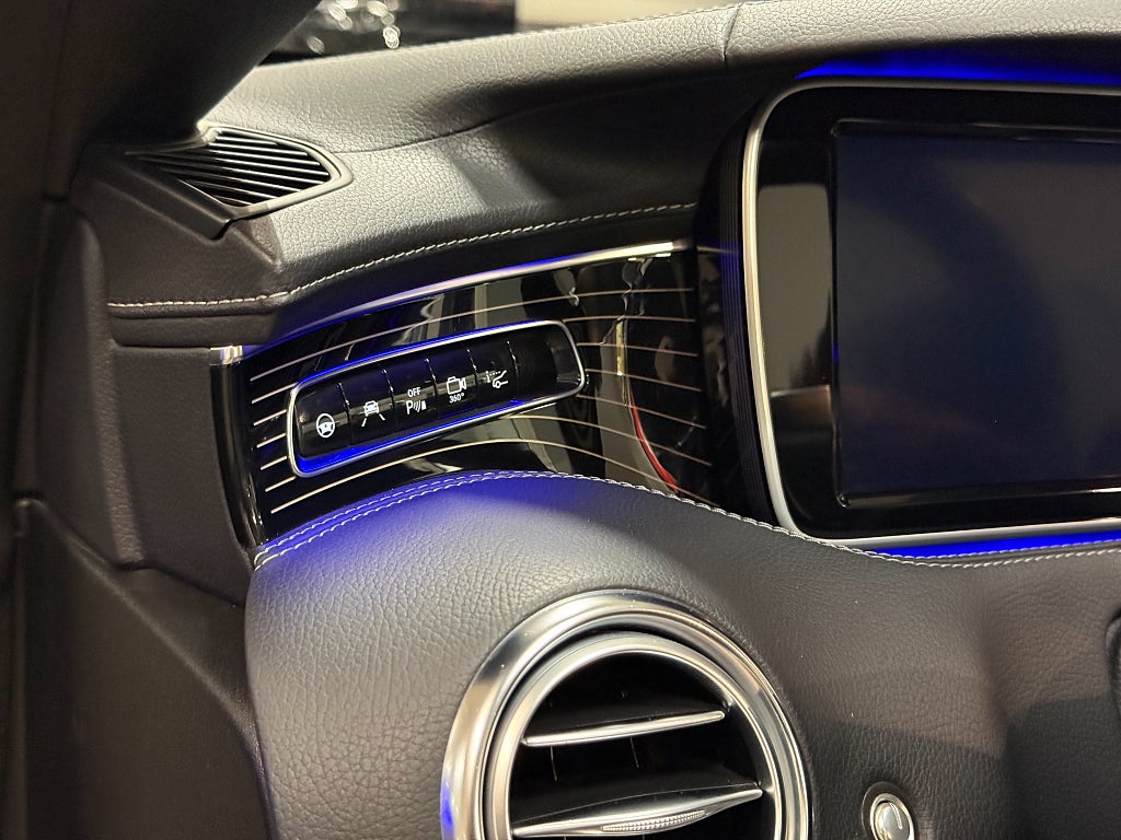 Mercedes-Benz S63 2016 - miniatyr 12