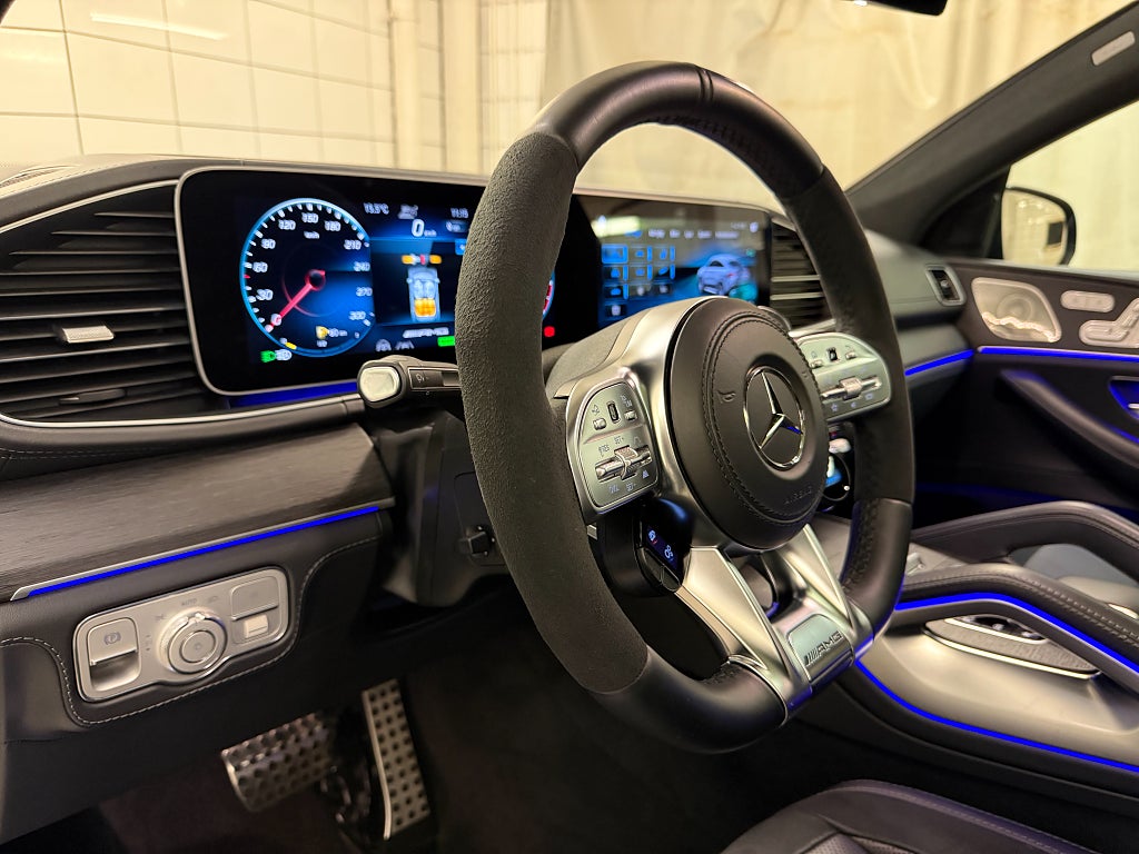 Mercedes-Benz GLE 2021 - miniatyr 6