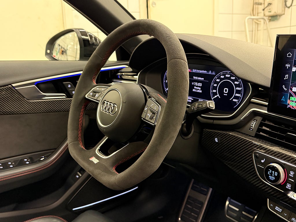 Audi RS4 2020 - miniatyr 11