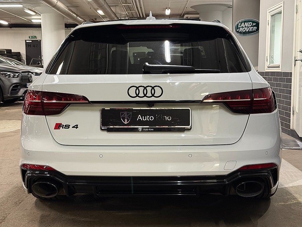 Audi RS4 2020 - miniatyr 5