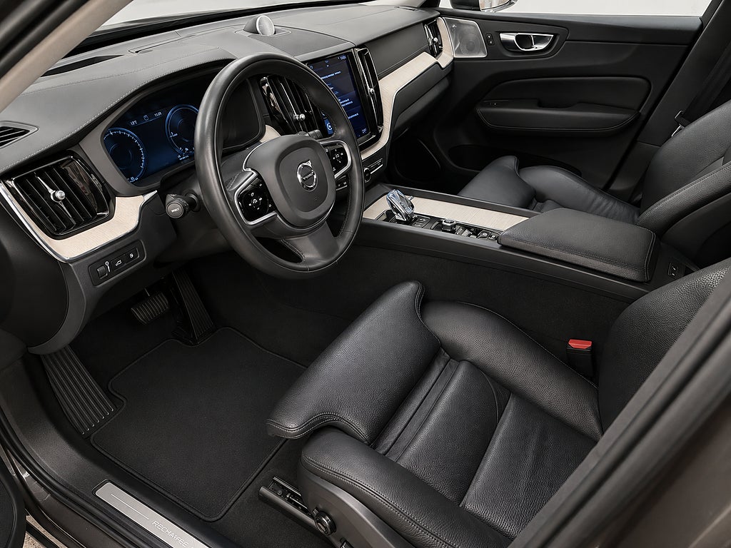 Volvo XC60 2021 - miniatyr 7