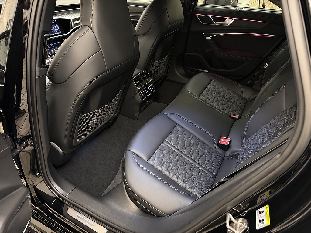 Audi RS6 2024 - miniatyr 7