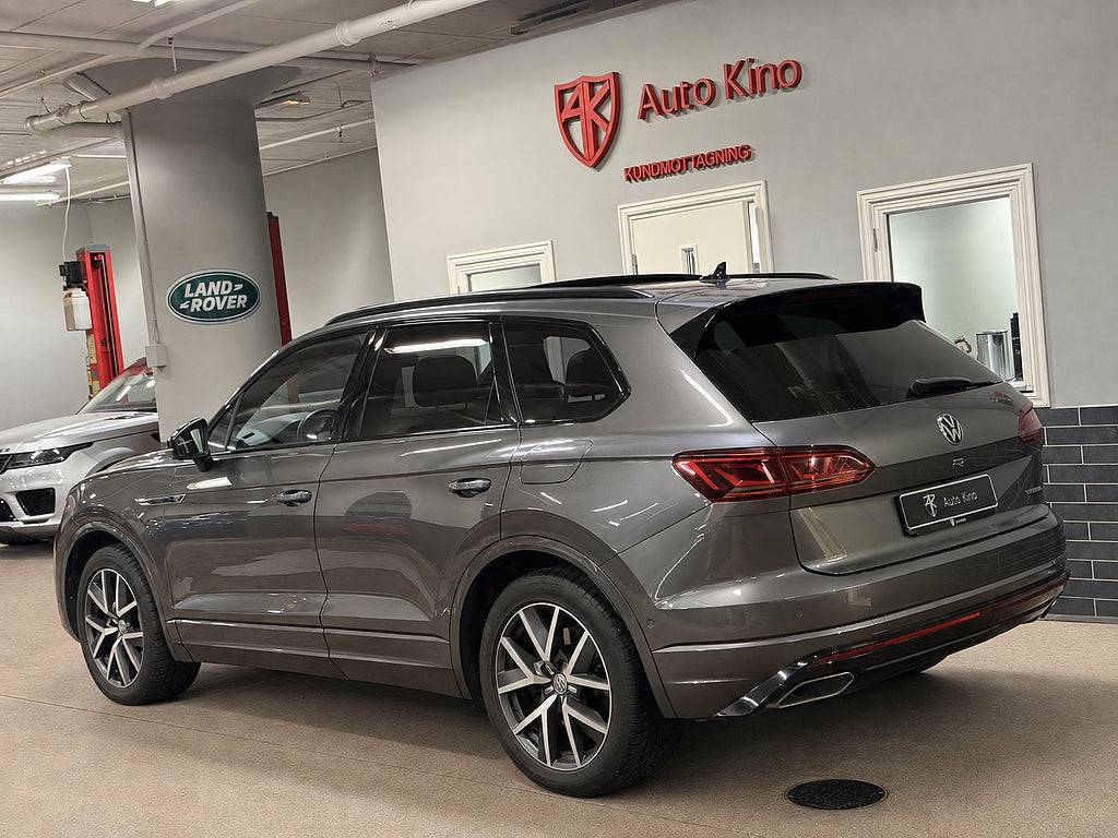 Volkswagen Touareg 2021 - miniatyr 3