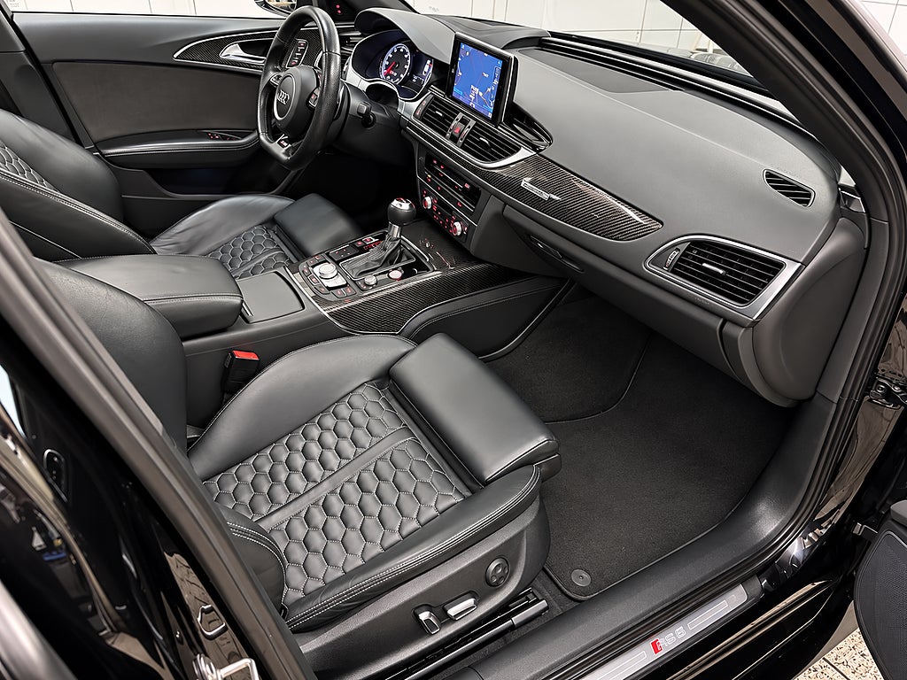 Audi RS6 2017 - miniatyr 11