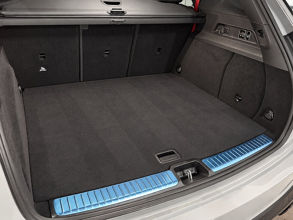 Mercedes-Benz GLE 2025 - miniatyr 10