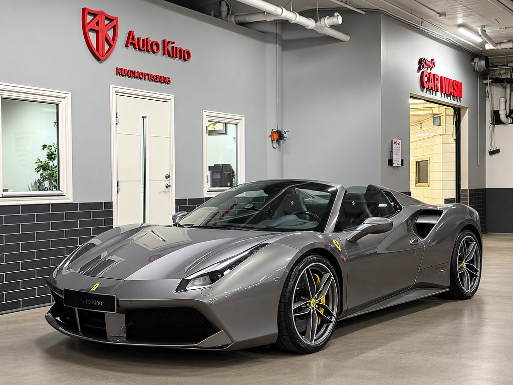 Ferrari 488 GTS SPIDER Special Lack Carbon Capristo
