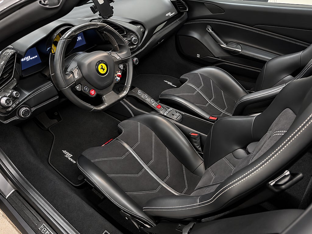 Ferrari 488 2018 - miniatyr 8