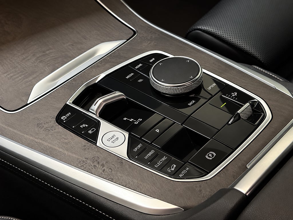 BMW X5 2024 - miniatyr 10