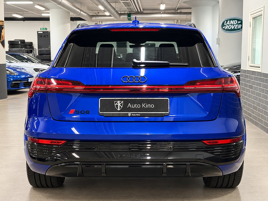 Audi q8-e-tron 2024 - miniatyr 3