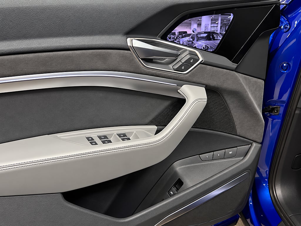 Audi q8-e-tron 2024 - miniatyr 7