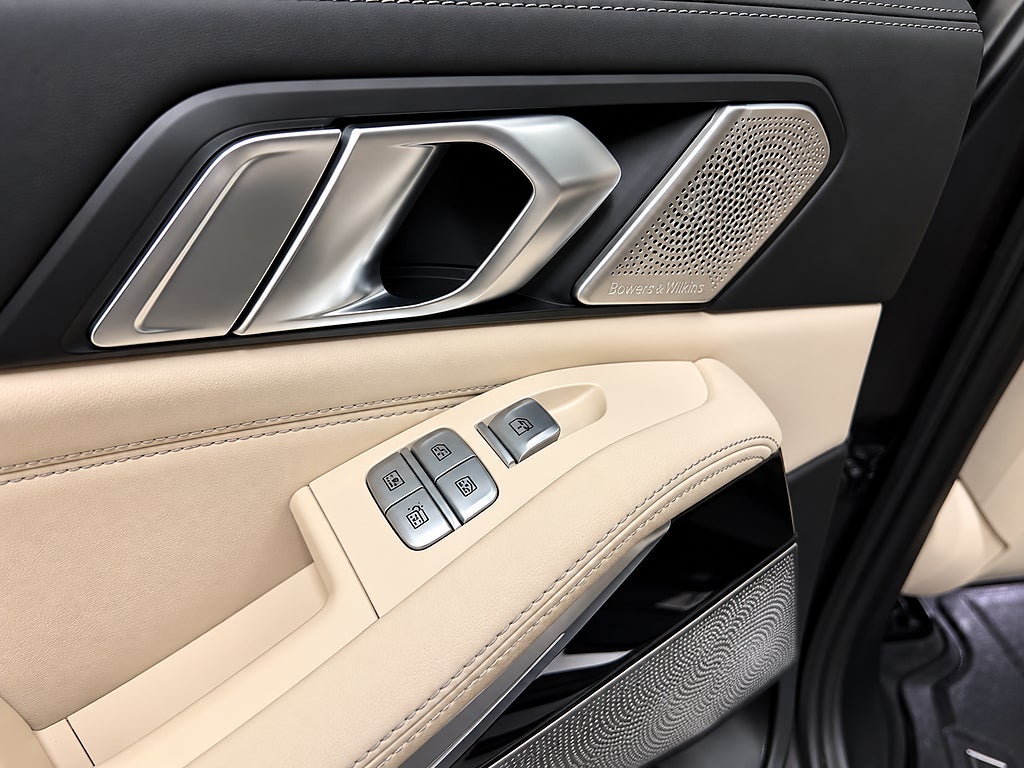 BMW X7 2022 - miniatyr 15