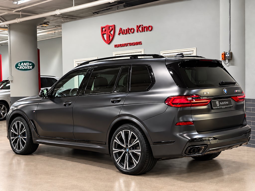 BMW X7 2022 - miniatyr 2