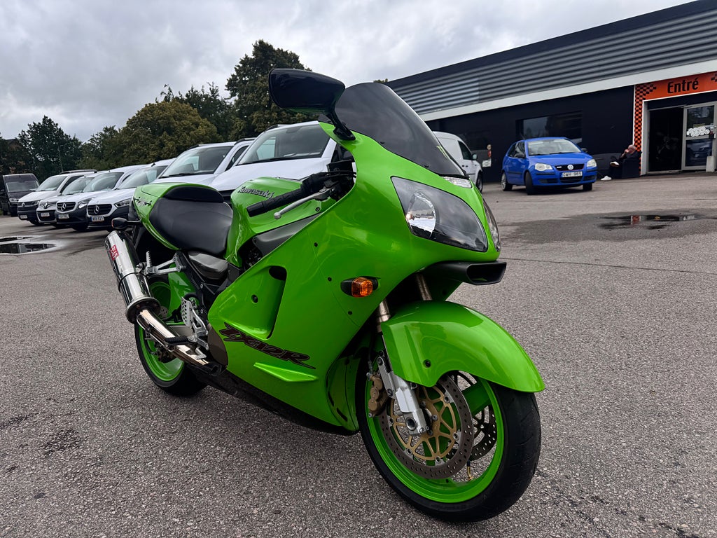 Kawasaki Ninja 2000 - miniatyr 2