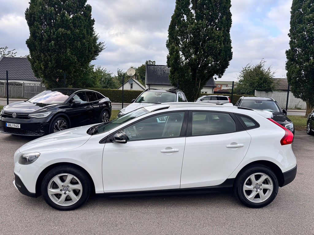 Volvo V40 Cross Country 2014 - miniatyr 2