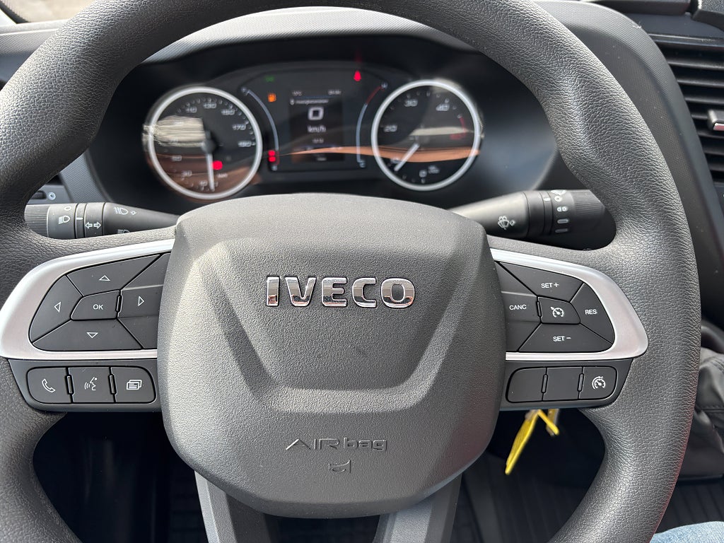 Iveco Daily 72C 3,0L 180hk 2023 - miniatyr 9