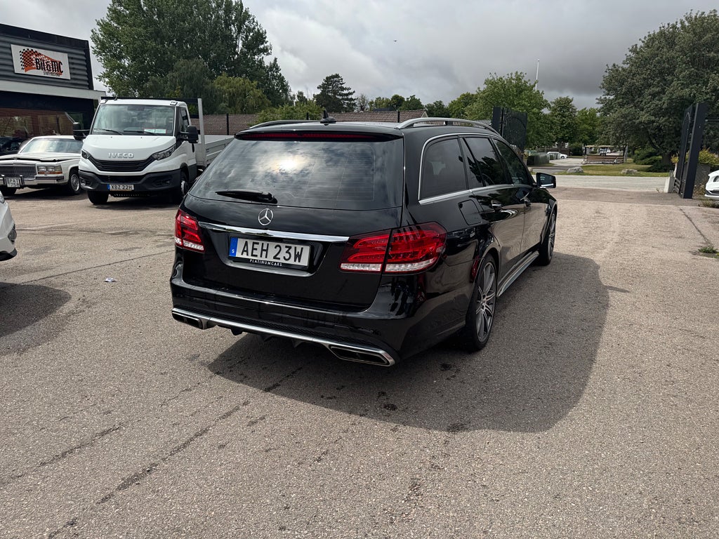 Mercedes-Benz E 2016 - miniatyr 4