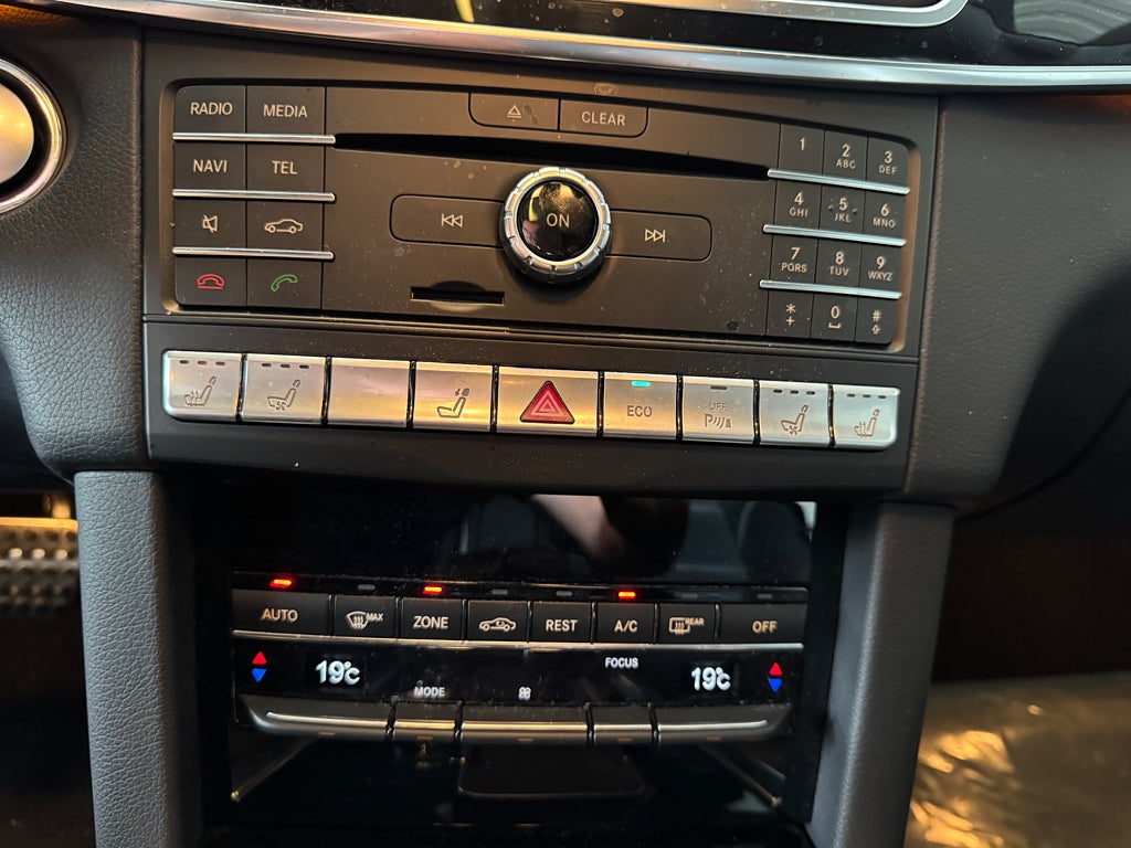 Mercedes-Benz E 2016 - miniatyr 10