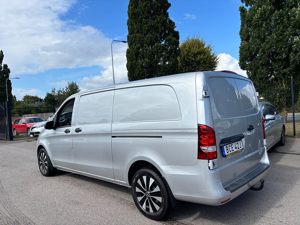 Mercedes-Benz Vito 2022 - miniatyr 3