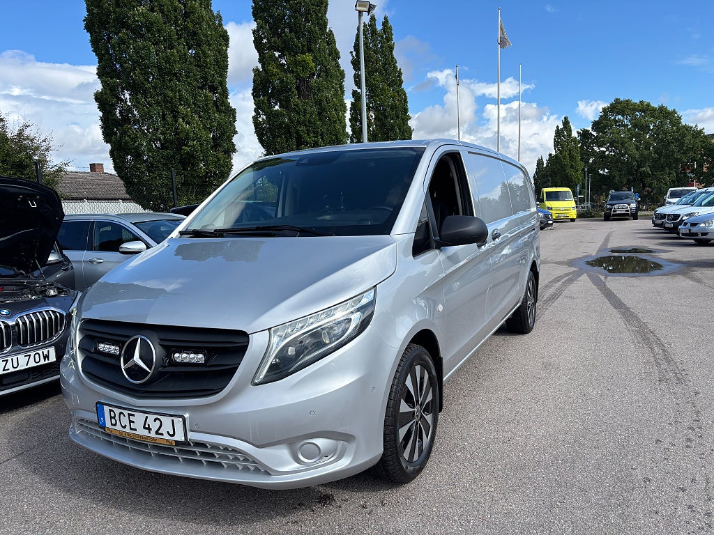 Mercedes-Benz Vito 2022 - miniatyr 6