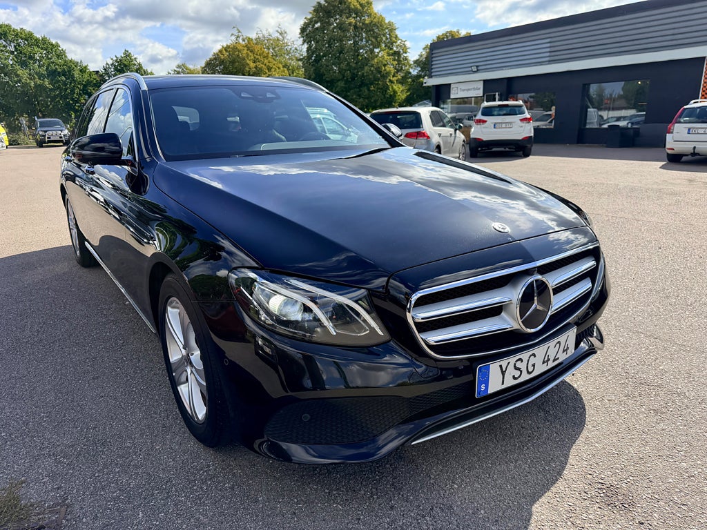 Mercedes-Benz E 2018 - miniatyr 11