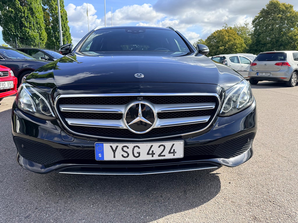 Mercedes-Benz E 2018 - miniatyr 13