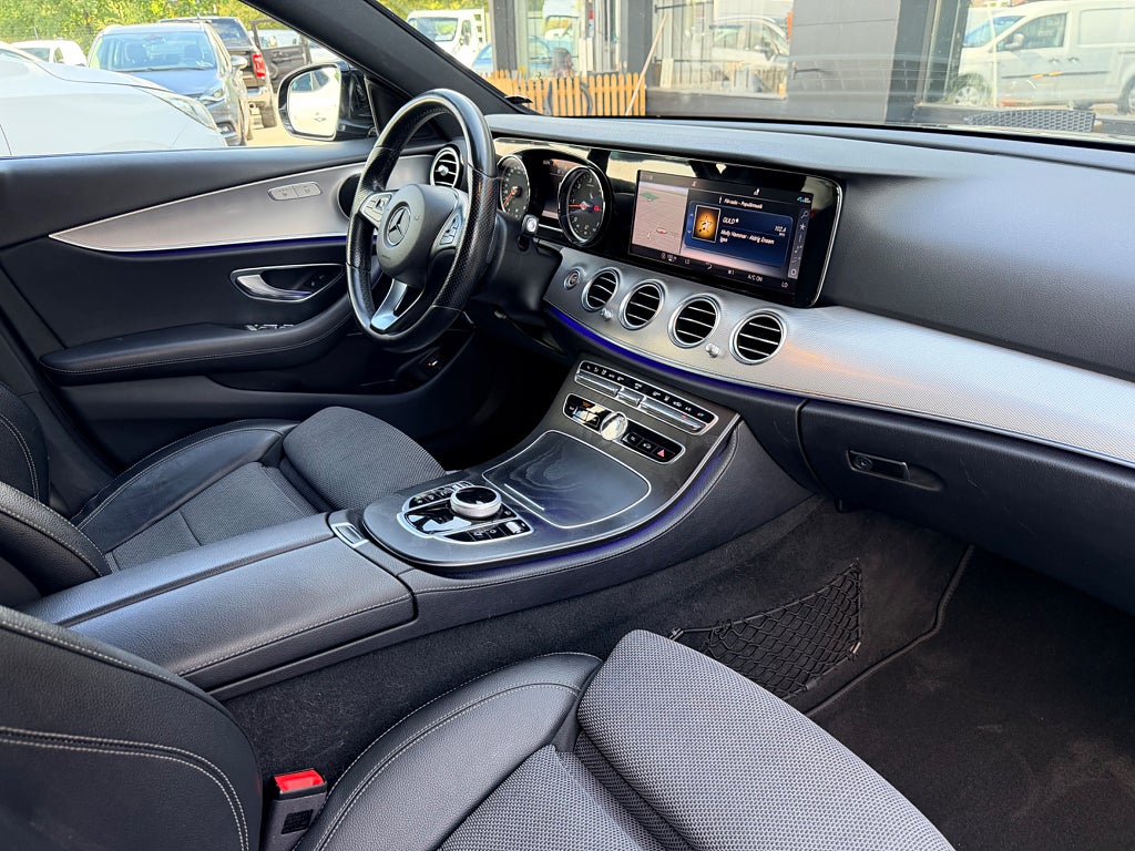 Mercedes-Benz E 2018 - miniatyr 8