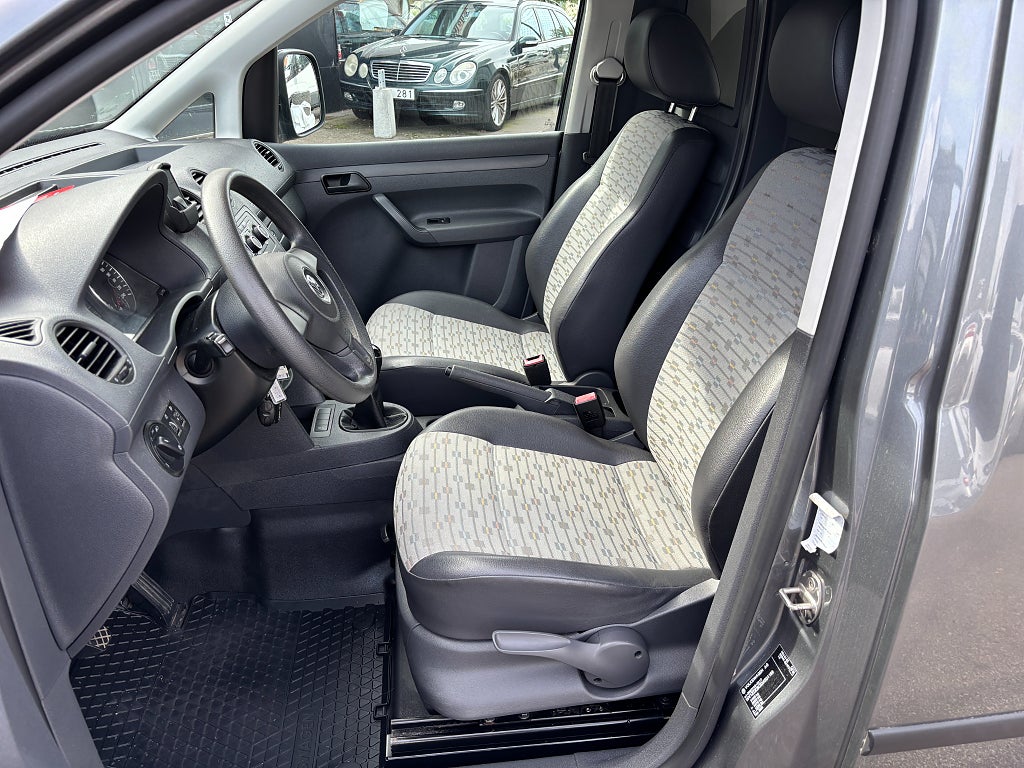 Volkswagen Caddy 1,6Tdi 102Hk 2013 - miniatyr 9