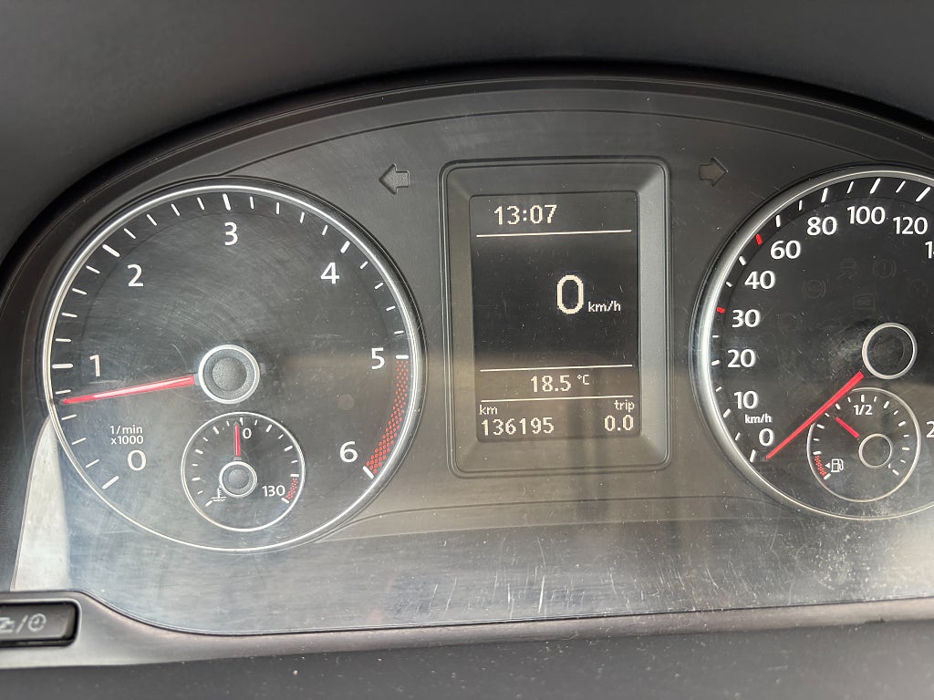 Volkswagen Caddy 1,6 Tdi 102Hk 2014 - miniatyr 9