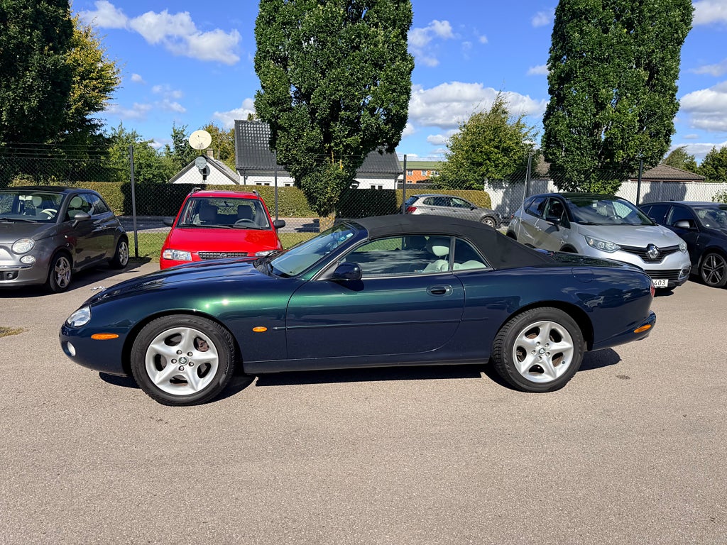 Jaguar XK 2001 - miniatyr 12