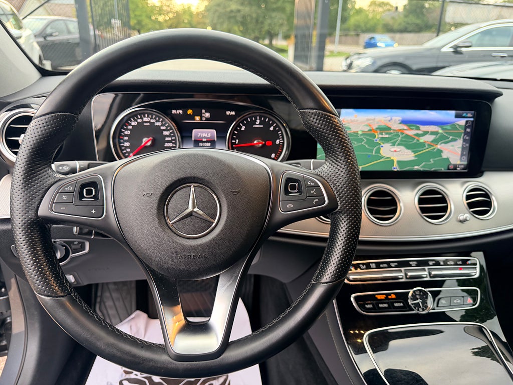 Mercedes-Benz E 2018 - miniatyr 15