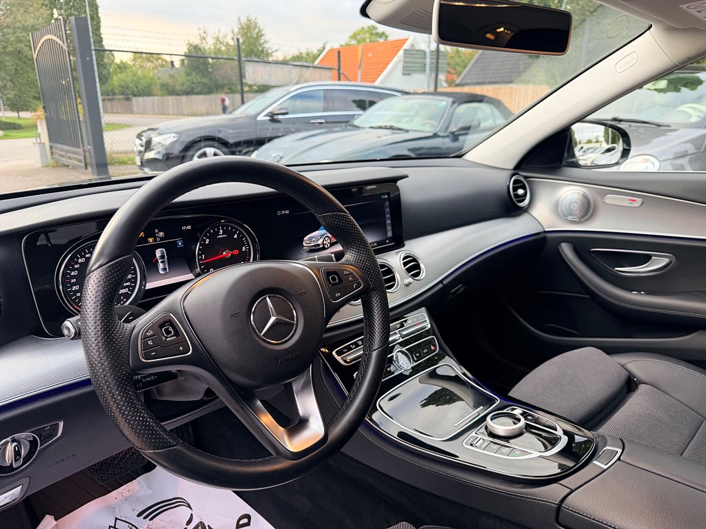 Mercedes-Benz E 2018 - miniatyr 16