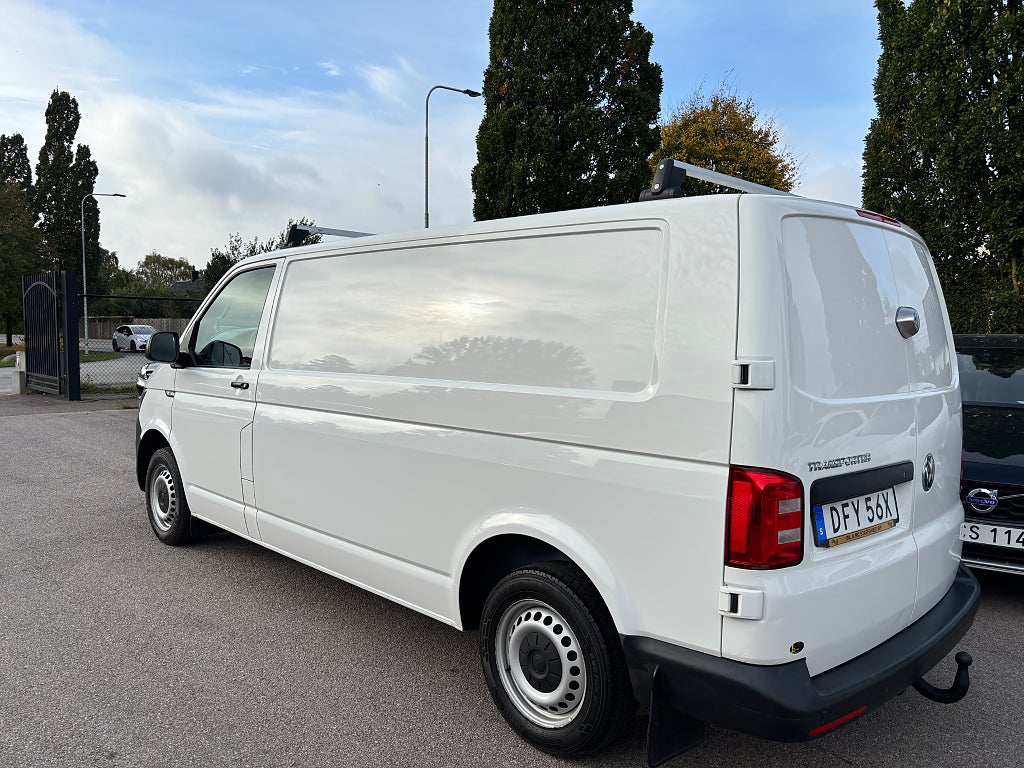 Volkswagen Transporter 2019 - miniatyr 3