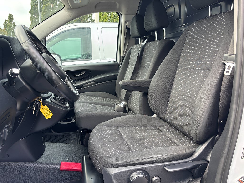 Peugeot Expert 2022 - miniatyr 9