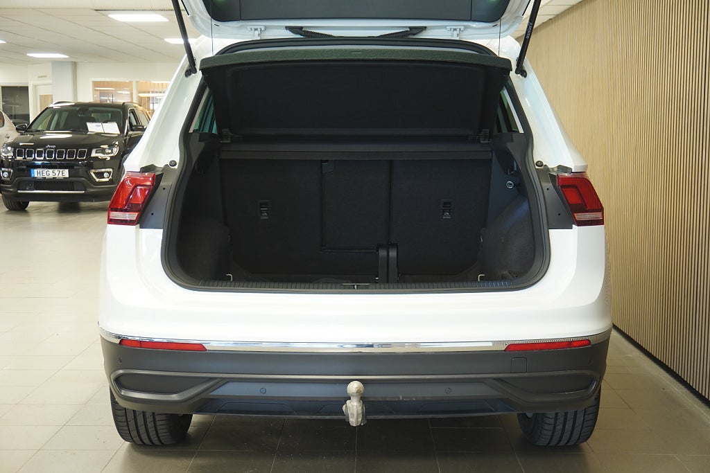 Volkswagen Tiguan 2022 - miniatyr 6