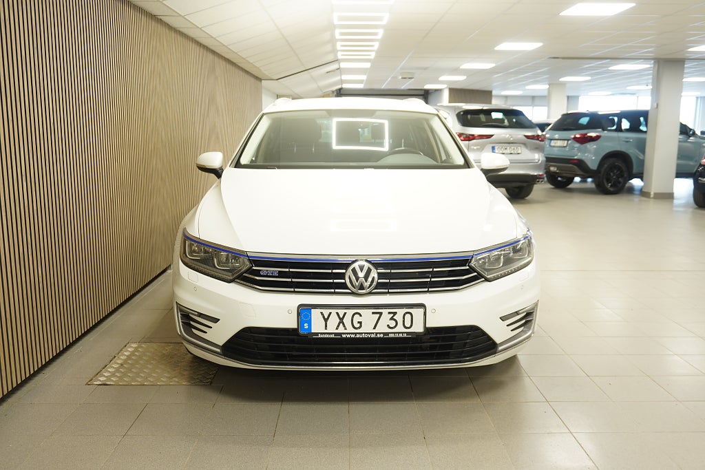 Volkswagen Passat 2018 - miniatyr 4
