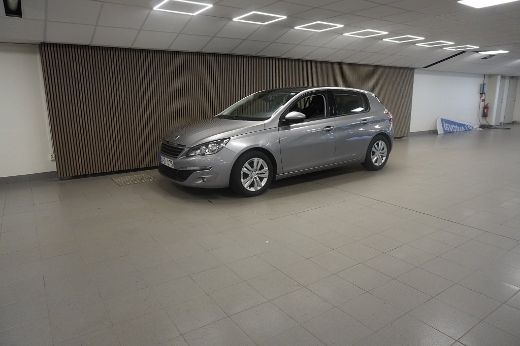 Peugeot 308 2013 - miniatyr 2