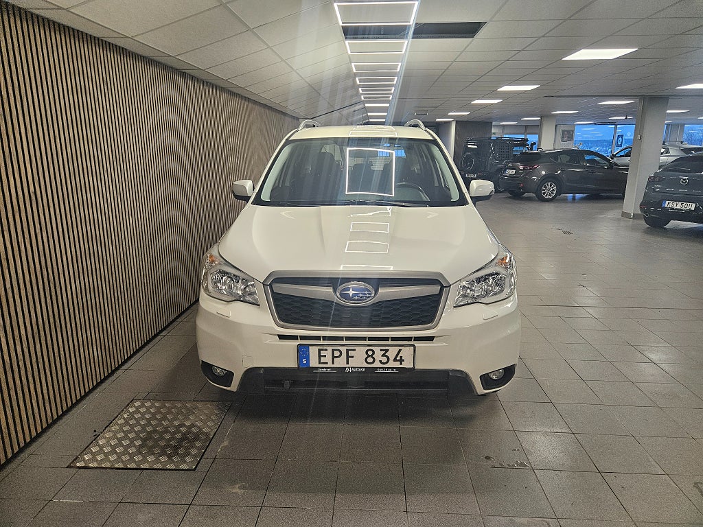 Subaru Forester 2015 - miniatyr 2
