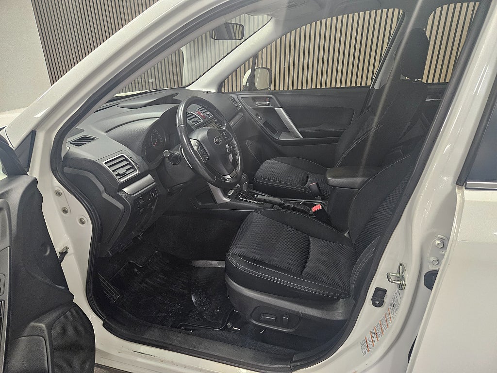 Subaru Forester 2015 - miniatyr 5