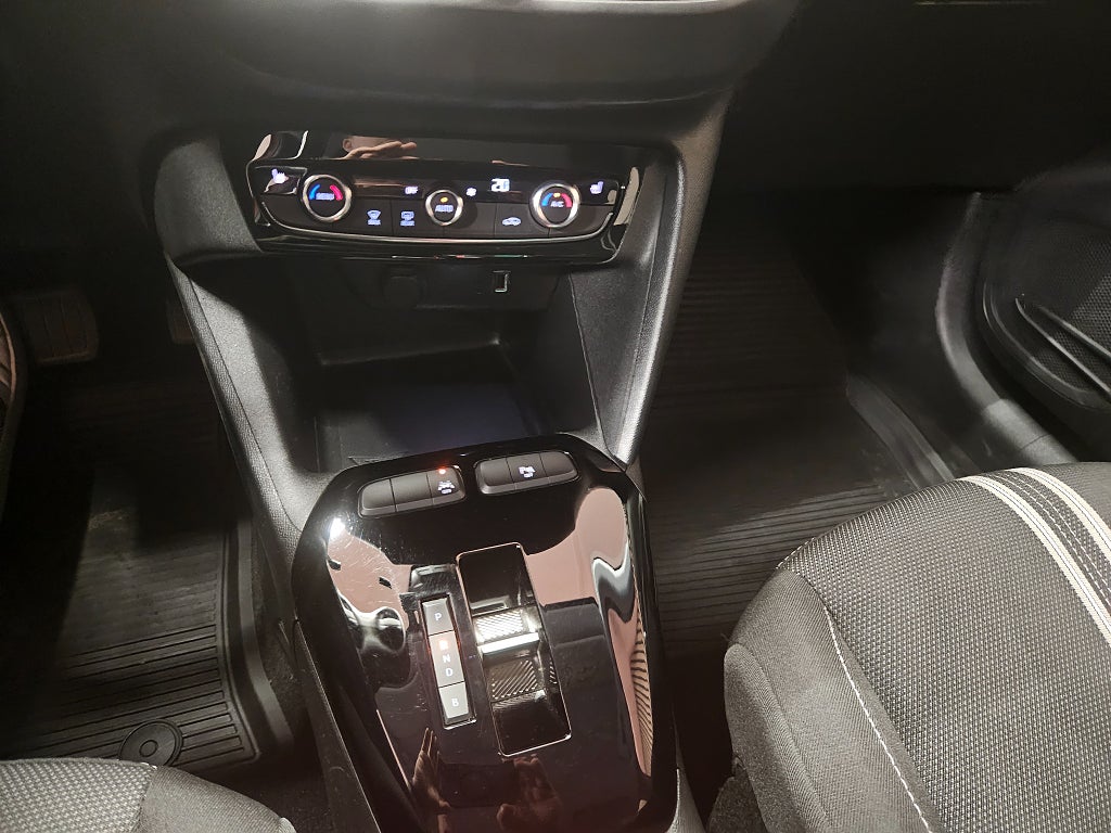 Opel Corsa 2022 - miniatyr 9