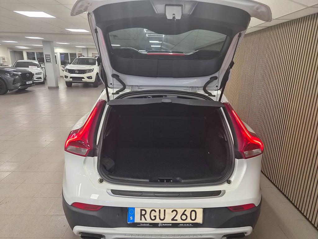 Volvo V40 Cross Country 2014 - miniatyr 6