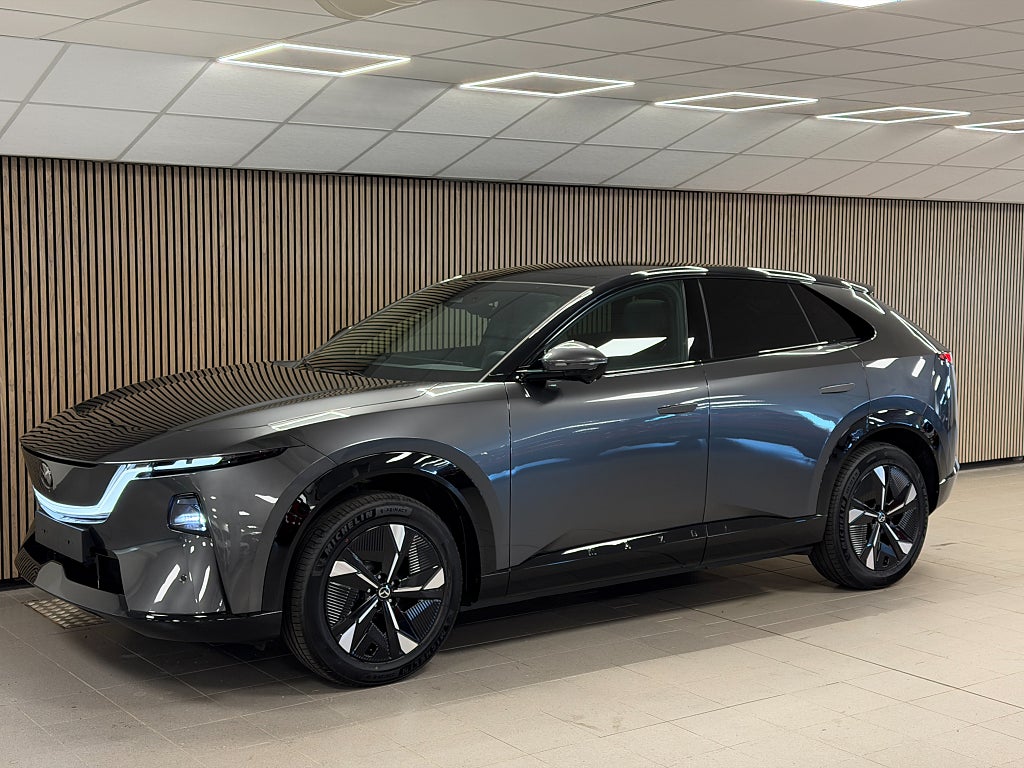 Mazda CX-6e *VINTERHJUL OCH 3 ÅRS FRI SERVICE INGÅR* 78 kWh Takumi
